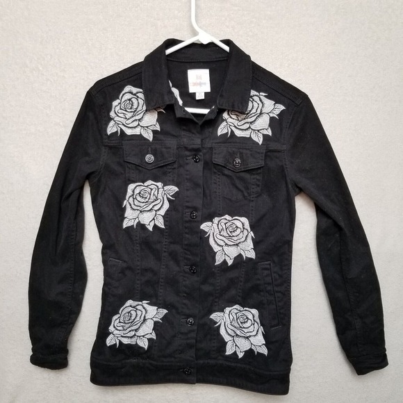 Lularoe Womens Size Xsmall Black Jean Jacket Embroidered‎ Roses - Picture 1 of 7